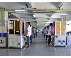 生產(chǎn)車(chē)間